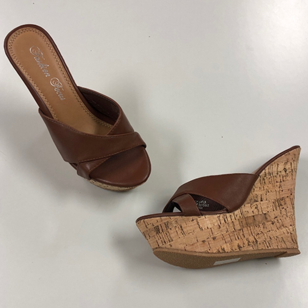 Wedge Sandals from Fashion Focus - Ardo39 Brown